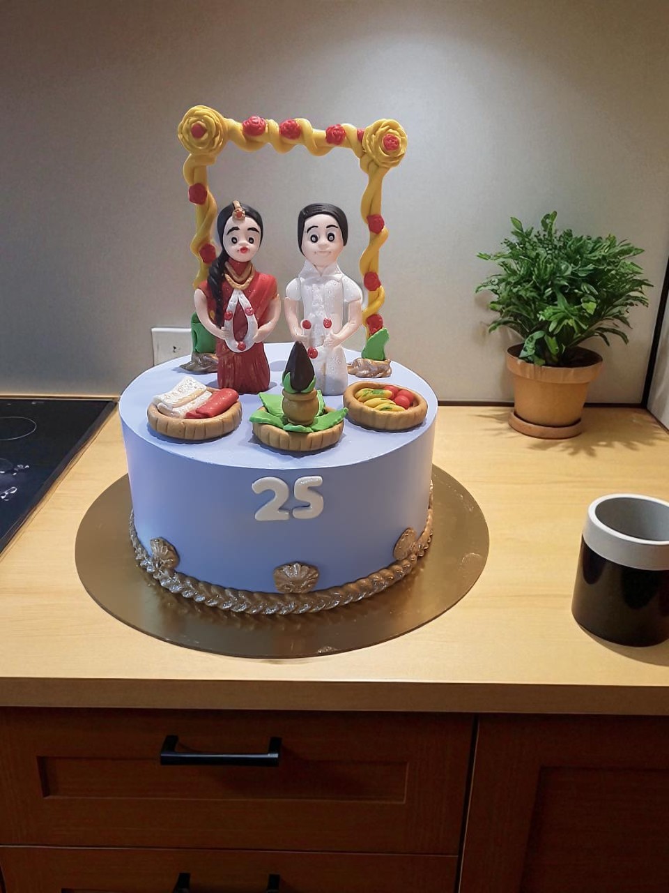 Couple 25 years Anniversary Fondant Cake